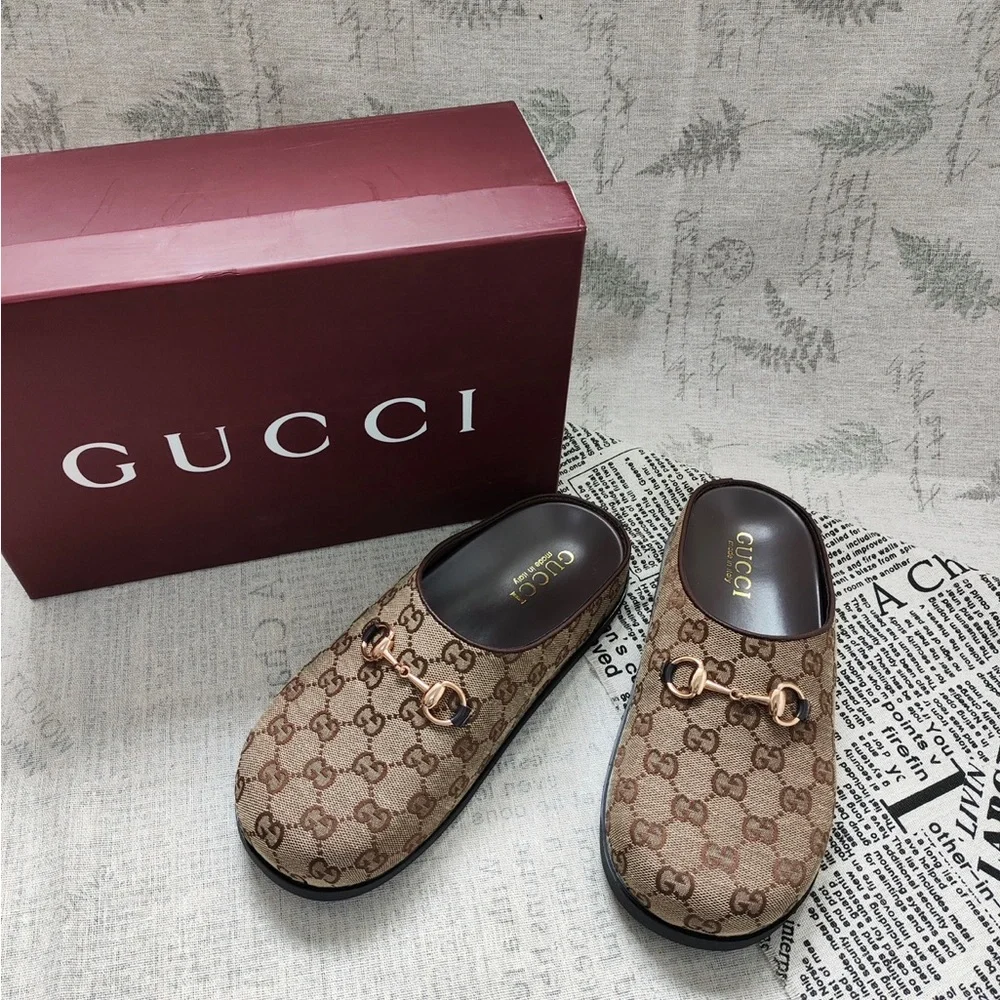Gucci Brown GG Supreme Horsebit Slip-On Clogs